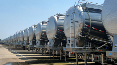 【Dangerous chemicals transportation services】