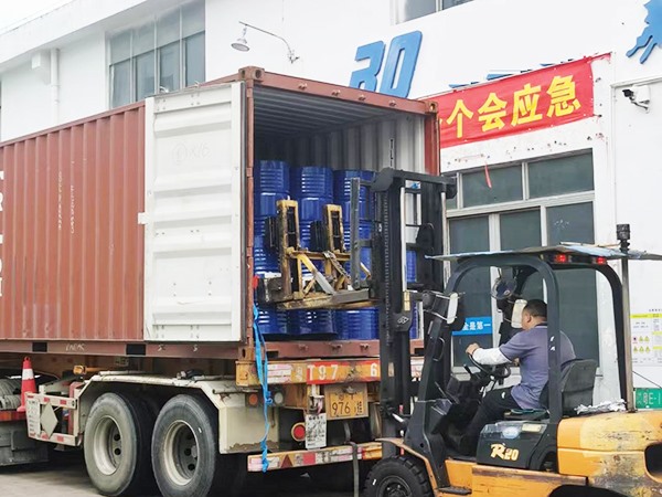 Dangerous goods loading and unloading services