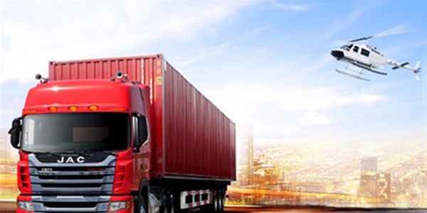 Are there often delays in international logistics transportation?
